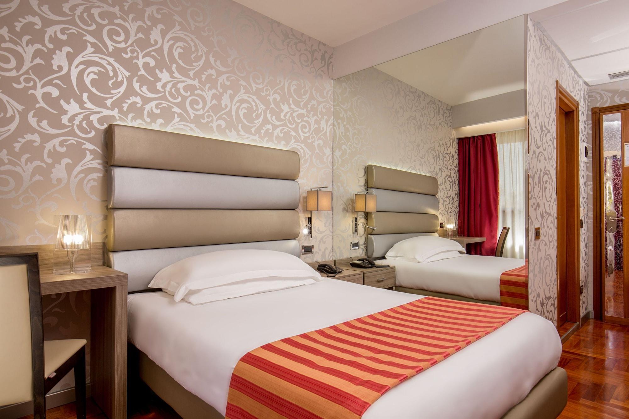 Enea Hotel Pomezia Eksteriør billede