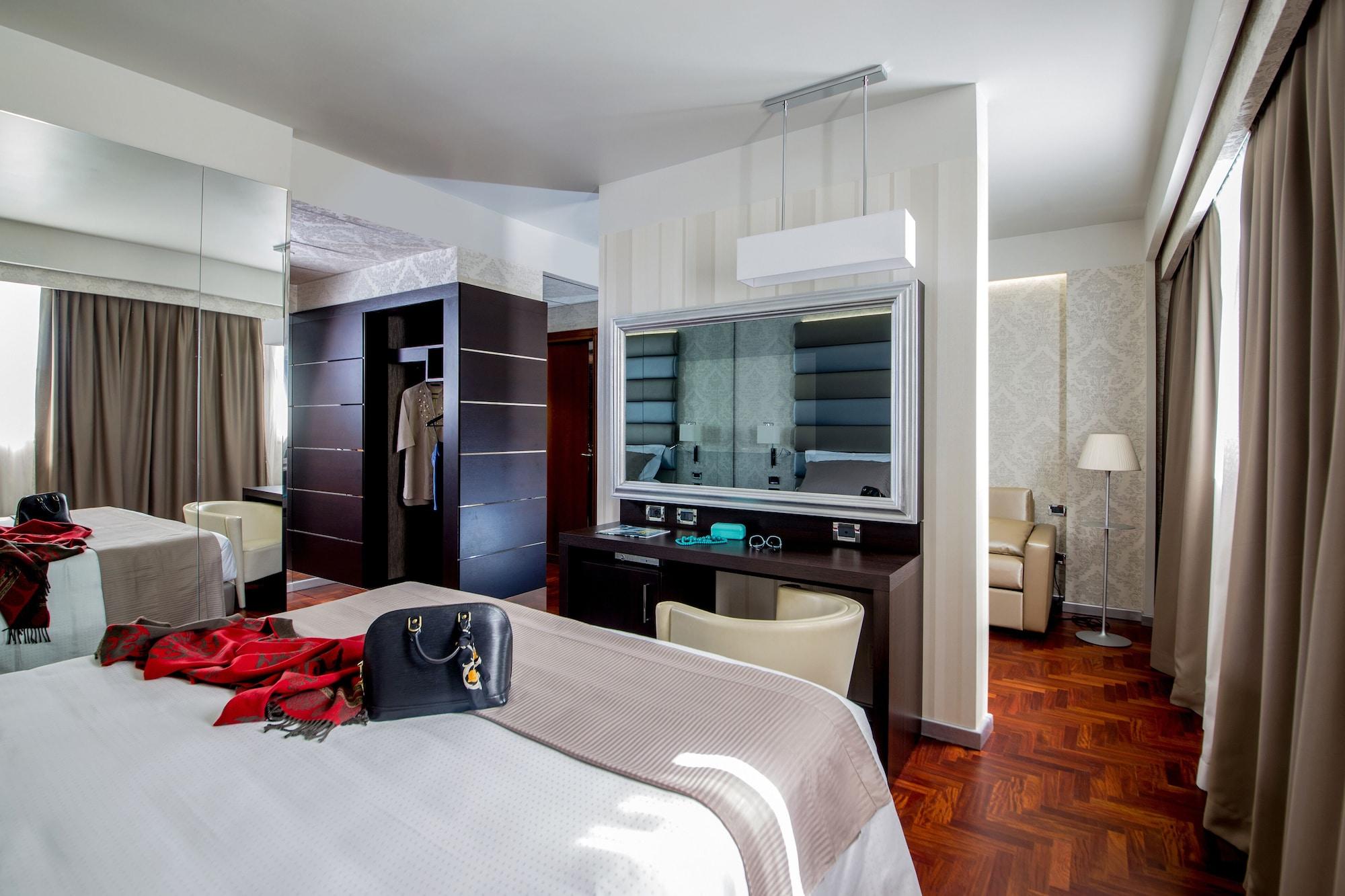 Enea Hotel Pomezia Eksteriør billede