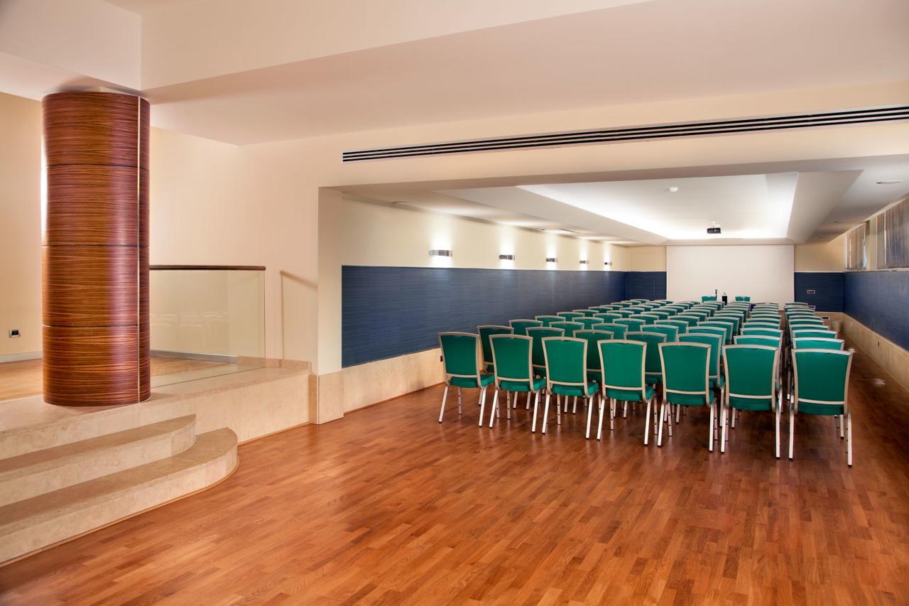 Enea Hotel Pomezia Eksteriør billede