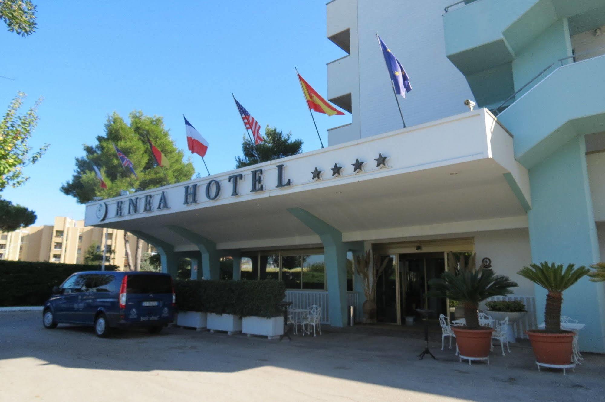 Enea Hotel Pomezia Eksteriør billede